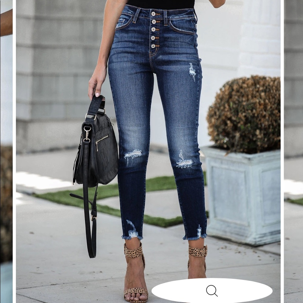 Vici NWOT Tilley Jeans